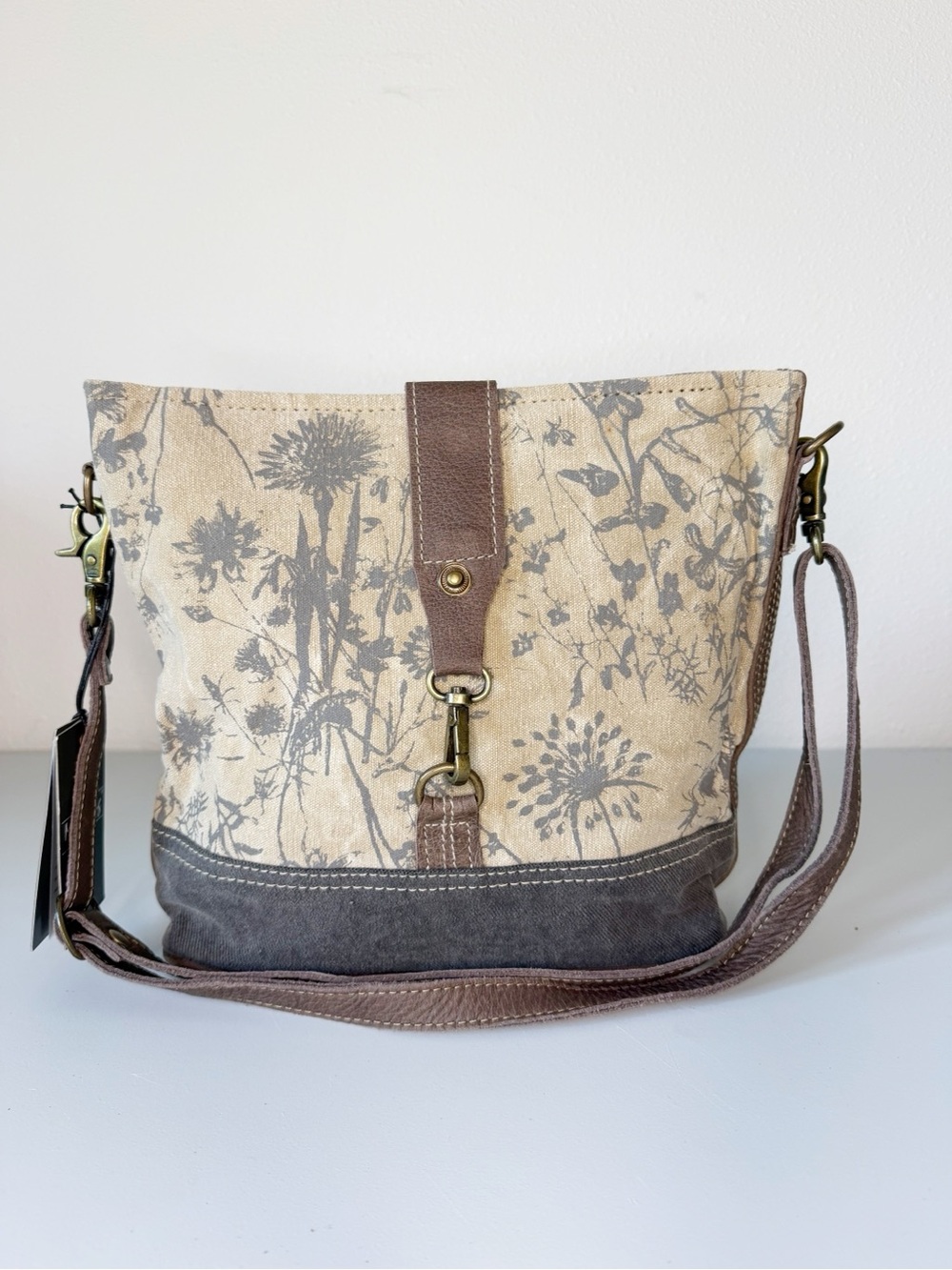 Canvas Floral Print Crossbody Bag in Beige and Brown